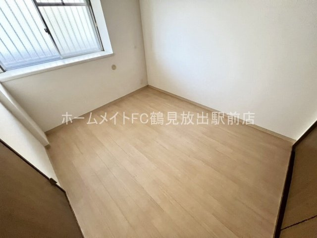 大阪市城東区放出西２丁目の賃貸マンションの洋室