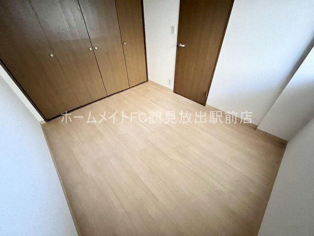 大阪市城東区放出西２丁目の賃貸マンションの洋室