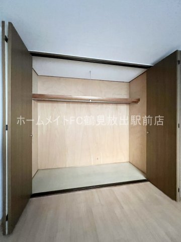 大阪市城東区放出西２丁目の賃貸マンションの収納