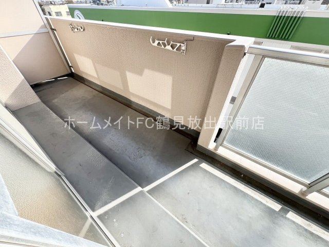 大阪市城東区放出西２丁目の賃貸マンションのバルコニー
