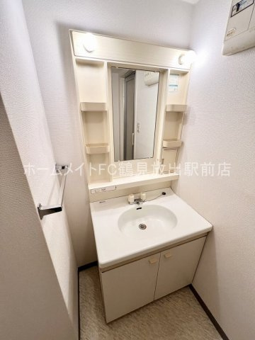 大阪市城東区放出西２丁目の賃貸マンションの独立洗面台