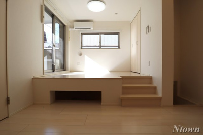 【居間・リビング】 | ClairPlage(クレールプラージュ) | ゆったりとした居間です