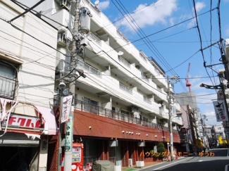 【外観】 | 「板橋」駅より徒歩５分の好立地の物件です。