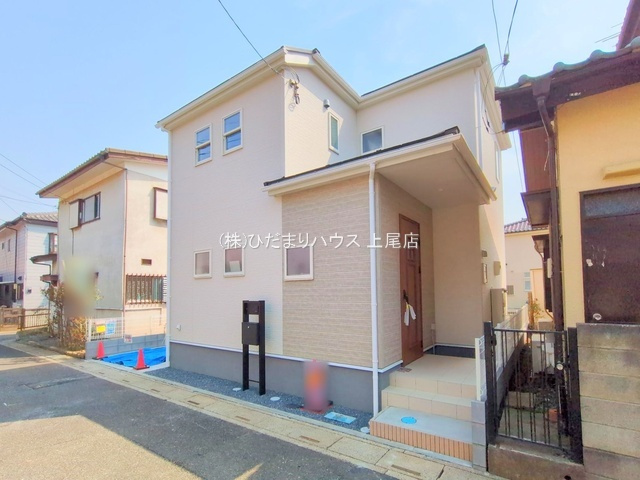 上尾市瓦葺　新築戸建　リーブルガーデン01の外観