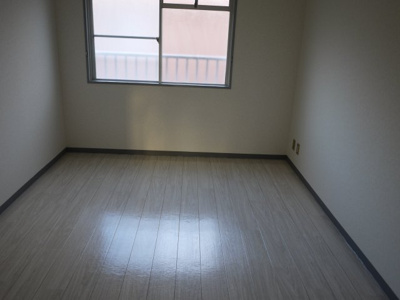 【洋室】 | 府中三宅マンション