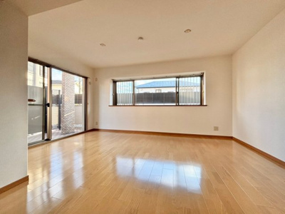 【居間・リビング】 | ワコーレパルテール須磨