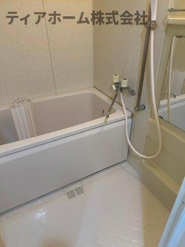 ライオンズマンション大和八木の浴室|浴室　※工事完了時／２０２４年６月の写真