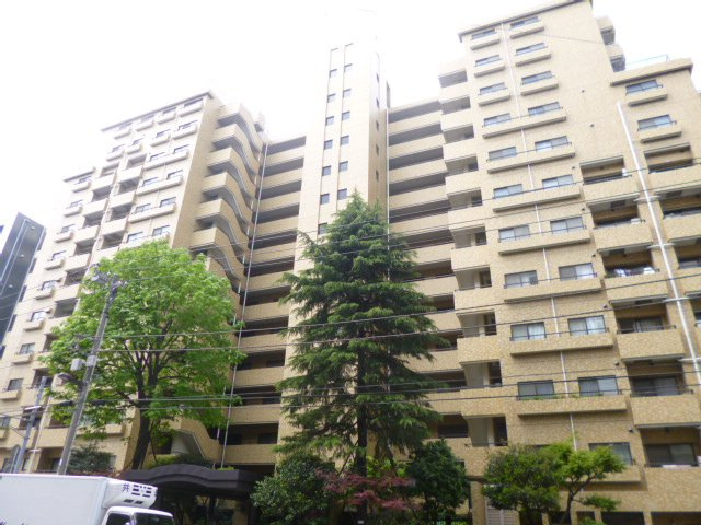 マンション小石川台の外観