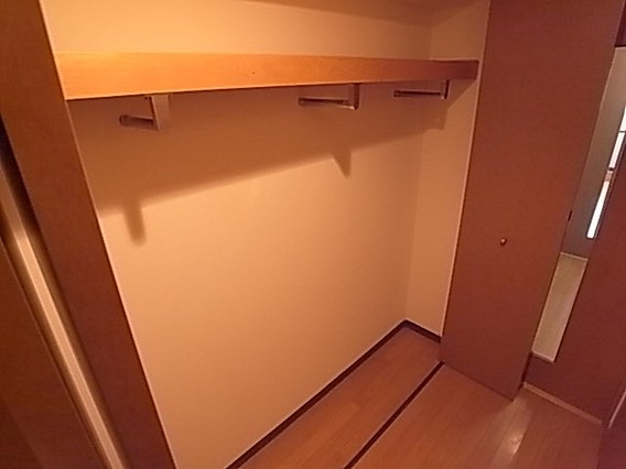 プレサンス新神戸の収納