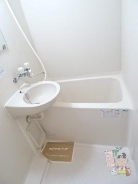 メゾンなかやまの浴室|バス