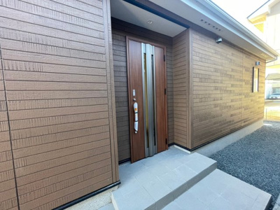 【エントランス】 | 神栖市太田1号棟 | 即日のご見学も可能です。お気軽に0476-37-3888までお問合せ下さい。