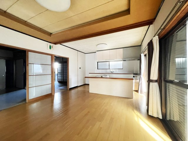 北矢三町4丁目8-6-3　借家の居間・リビング