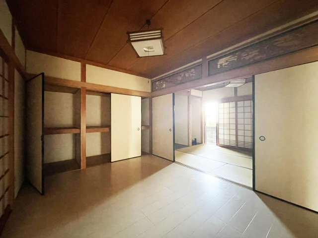 北矢三町4丁目8-6-3　借家の居間・リビング