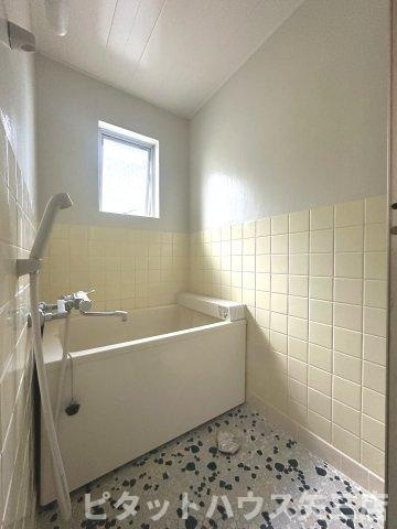 豊川コーポの浴室|お風呂で日々の疲れを落としましょう