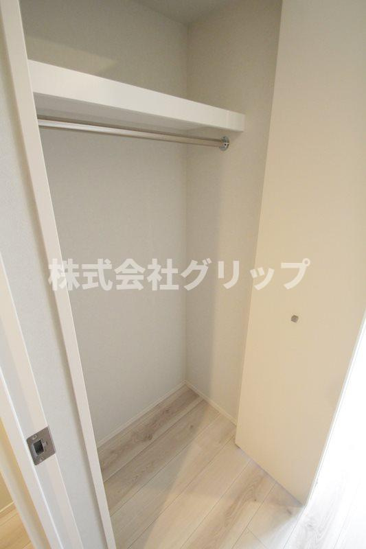 Log反町sta.の洋室
