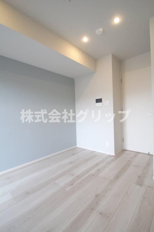 Log反町sta.の洋室