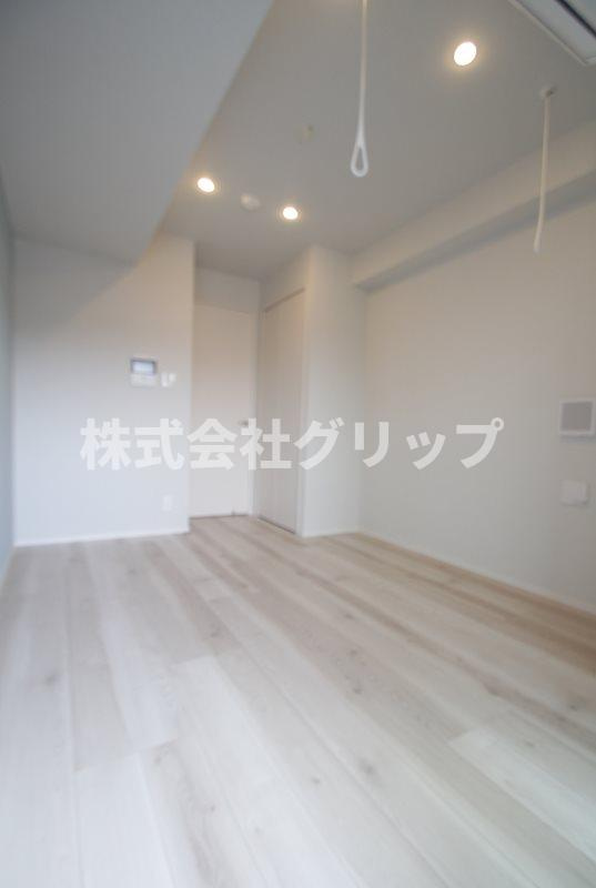 Log反町sta.の居間・リビング