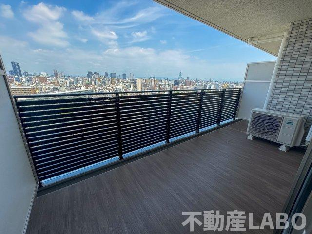 プレジオ大正のバルコニー