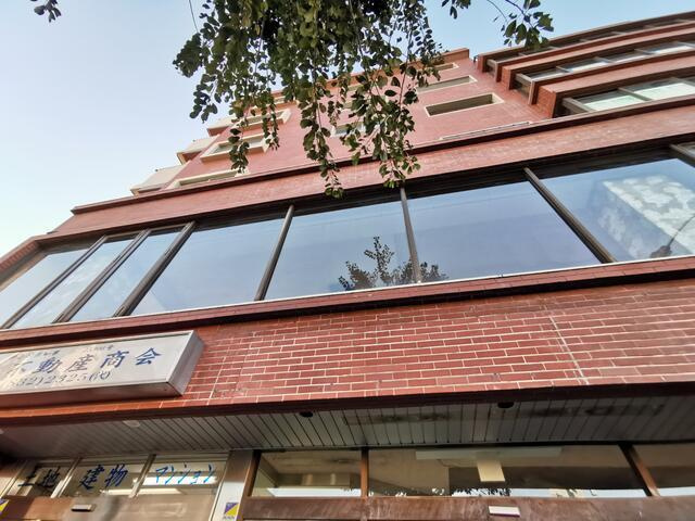 横浜市港南区港南台４丁目の店舗一部