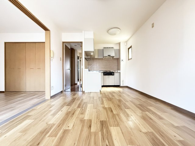 フォンテーヌ竹島の居間・リビング