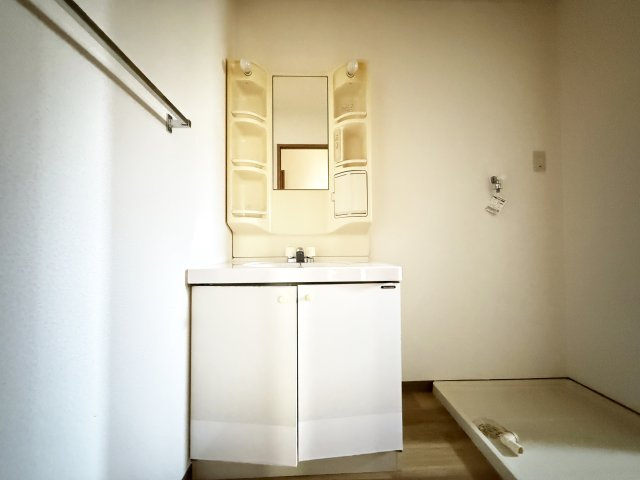 フォンテーヌ竹島の独立洗面台