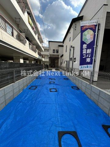 ハートフルタウン／中央区菅原町／２号棟の駐車場|カースペースがあります。縦列３台可能