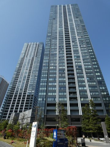 「豊洲」駅徒歩4分。住友不動産他旧分譲。