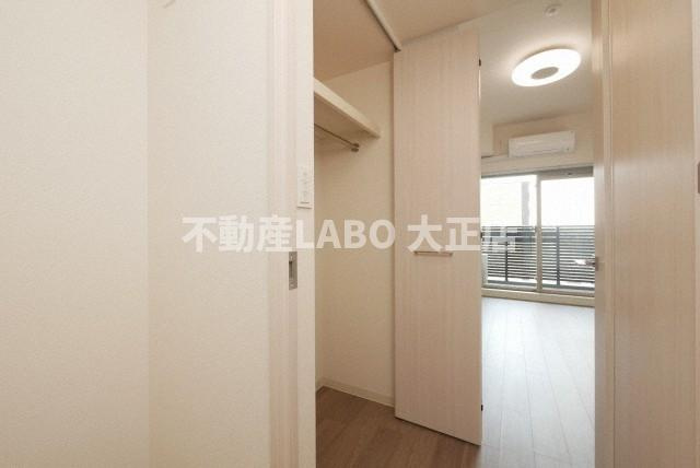 プレサンス大国町ラヴェニールの収納