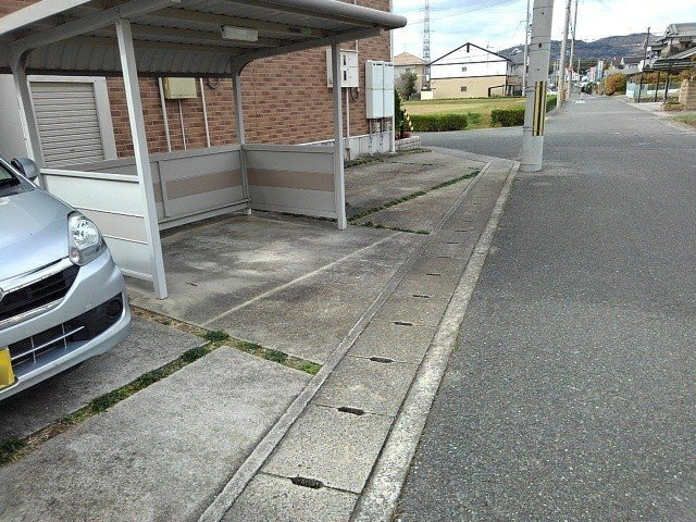 シャトレーゼの駐車場