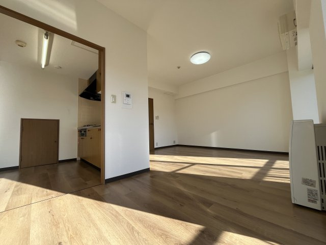 芦野マンションの居間・リビング