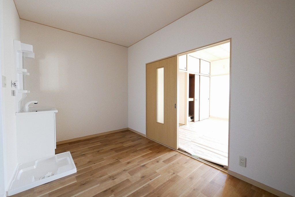 真藤ビルの洗面所|真藤ビル301号   