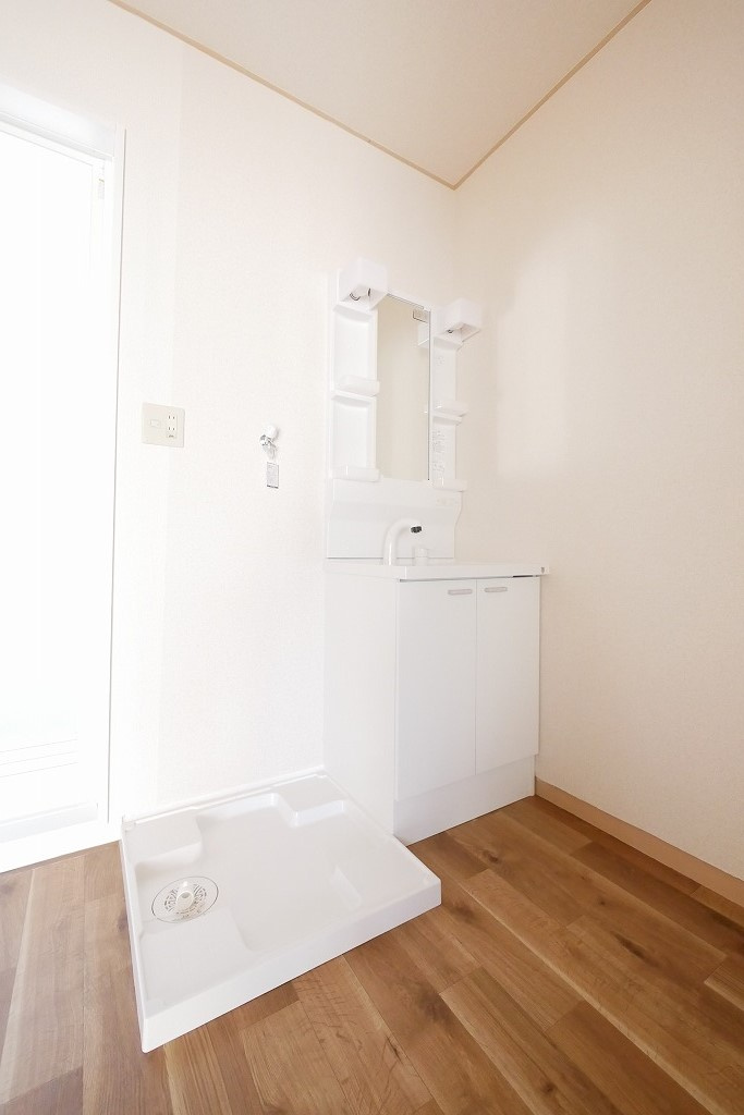 真藤ビルの洗面所|真藤ビル301号   