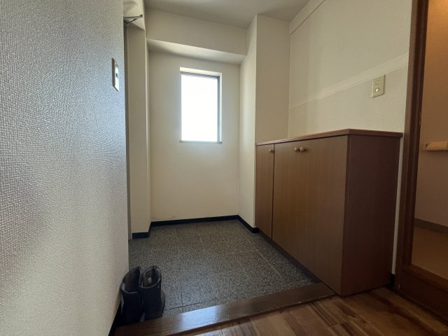 芦野マンションの玄関