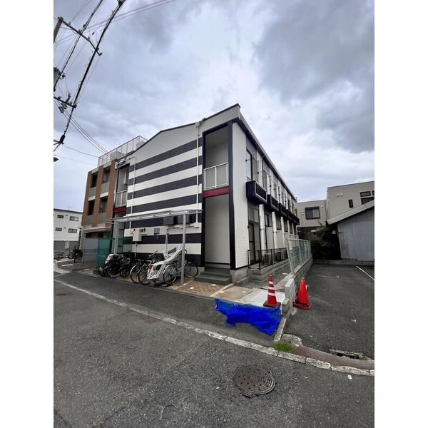 ネオメゾン安立の外観