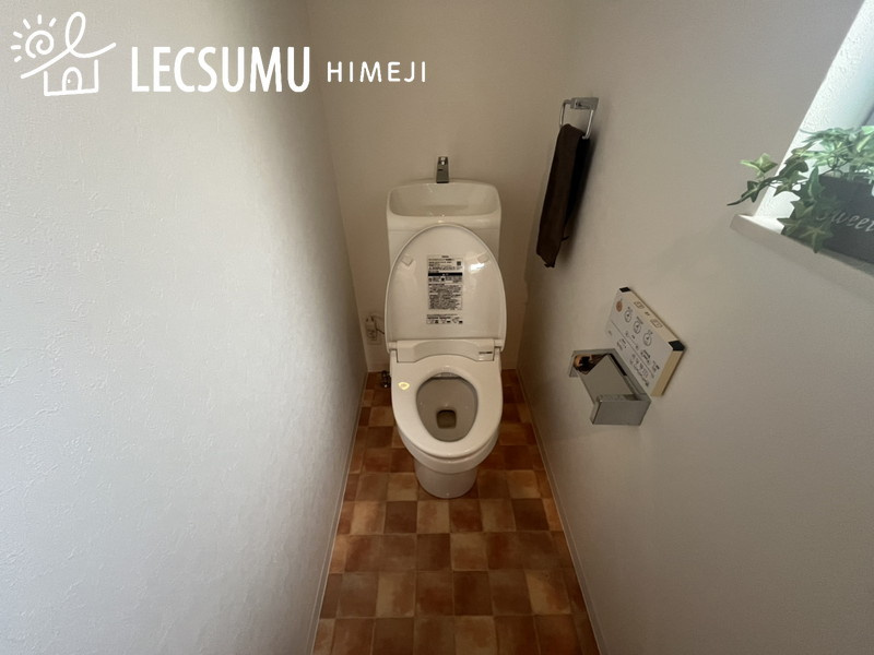 姫路市御立東1丁目/中古戸建のトイレ