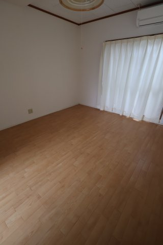 本町小林店舗の居間・リビング