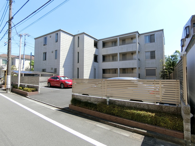 ラフィネ上井草の外観|★敷地内駐車場あり★