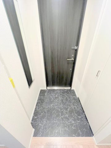 グレイス荻窪の玄関