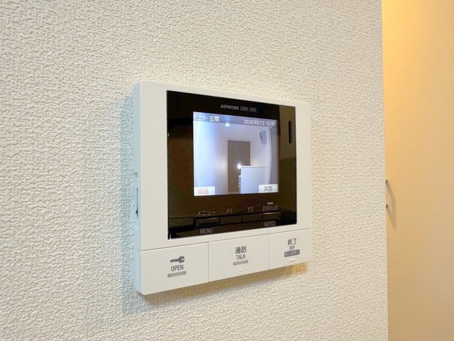 Ｔｏｐ　ｏｆ　ｔｈｅ　Ｈｉｌｌのセキュリティ|★不審者もシャットアウト安心のモニター付きドアホン★
