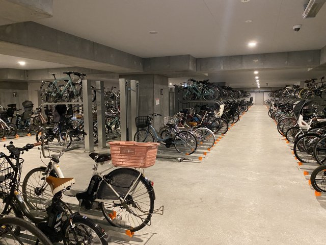 ３階　駐輪場