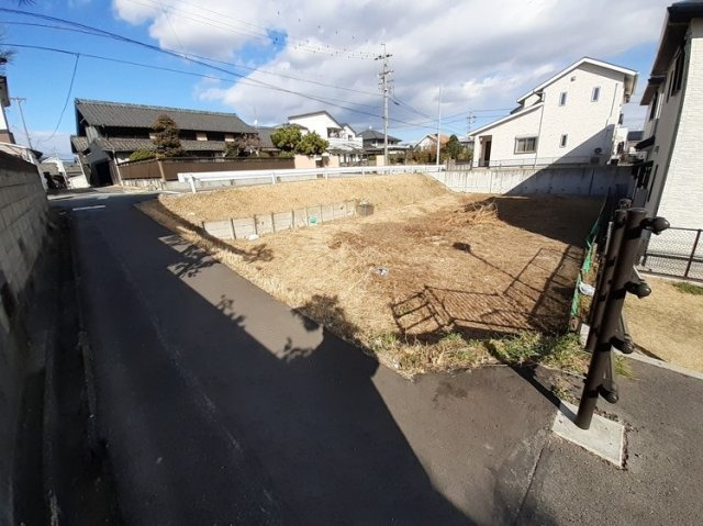 新居町四丁目売土地の周辺