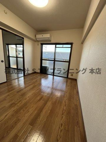 仲介手数料０円！サンシャイン青木の洋室