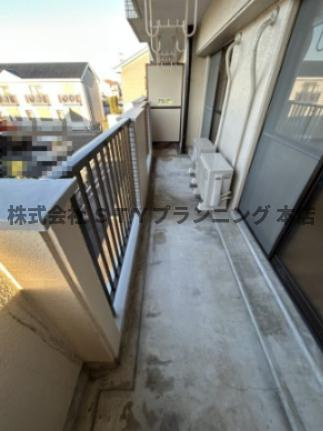 仲介手数料０円！サンシャイン青木のバルコニー