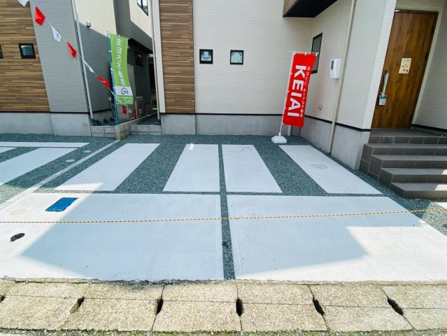 ケイアイエルデ／東区長嶺東１期／１号棟の駐車場