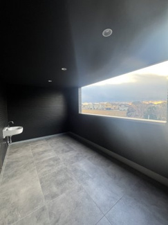 【バルコニー】