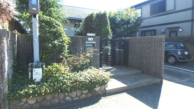 住吉本町1丁目貸家