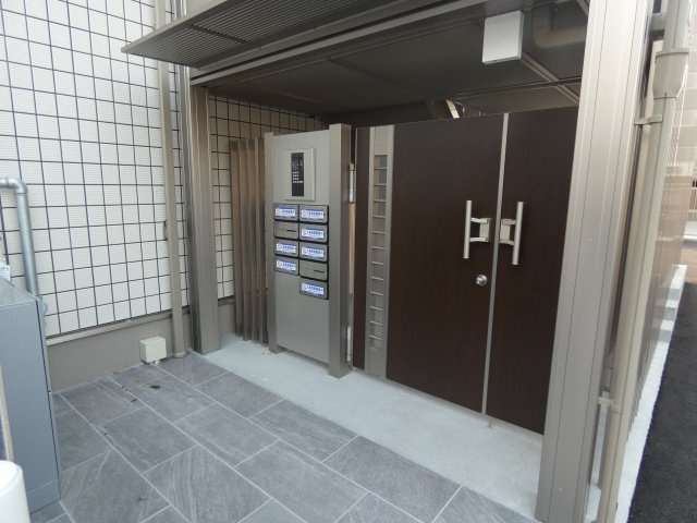 【エントランス】 | シャンドポワロ