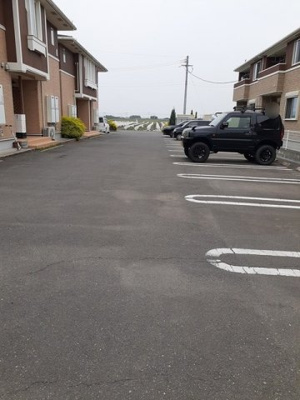 【駐車場】 | クローバー・Ⅱ