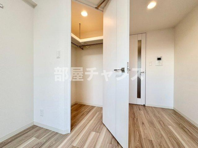 プレサンス名古屋グロウの収納