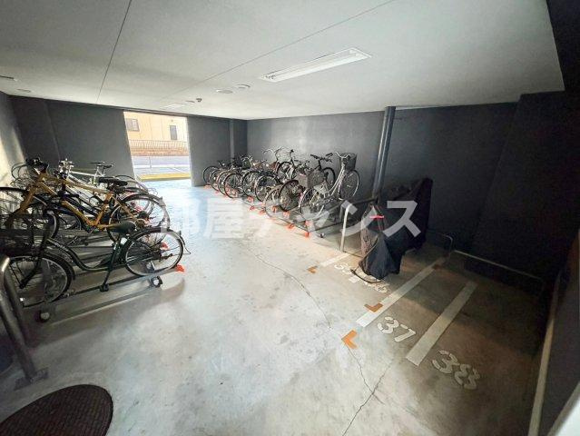 プレサンス名古屋グロウのその他